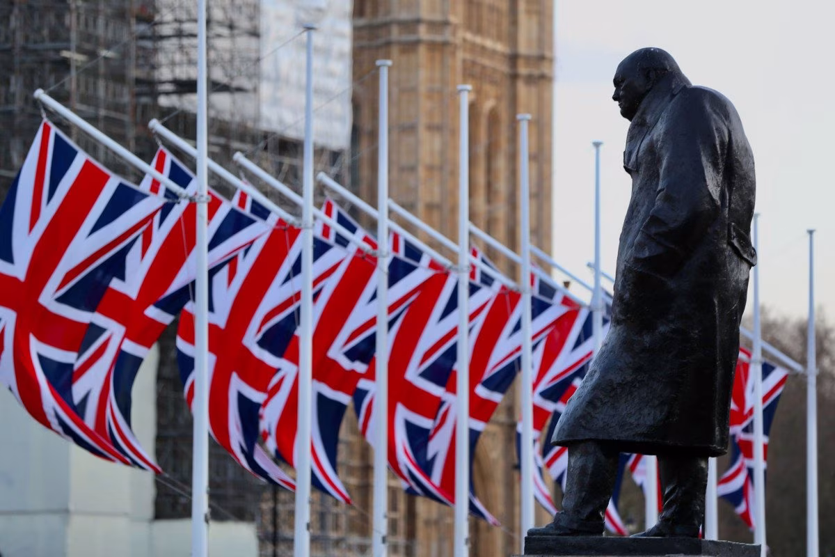 The Bank of England's Controversial Decision to Remove Winston Churchill from Banknotes
